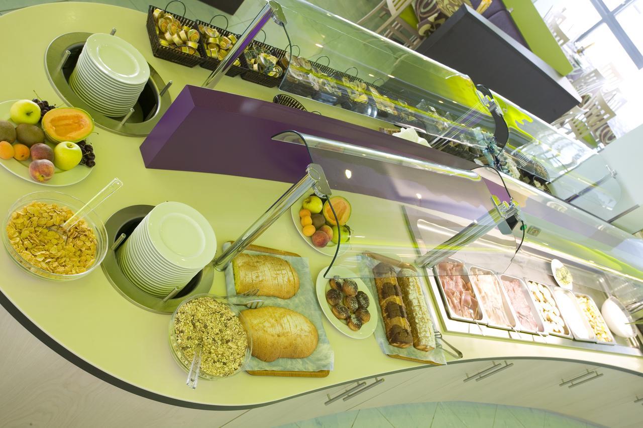 Hotel Semprini 벨레지아아지마리나 외부 사진